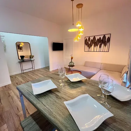 Sublime T3 Centre Ajaccio, Equipe Et Climatise Ajaccio (Corsica)