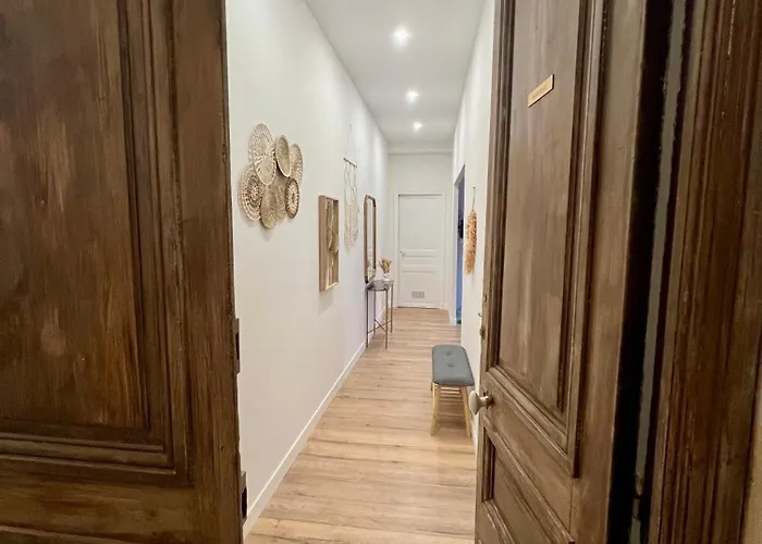 Sublime T3 Centre Ajaccio, équipé Et Climatisé